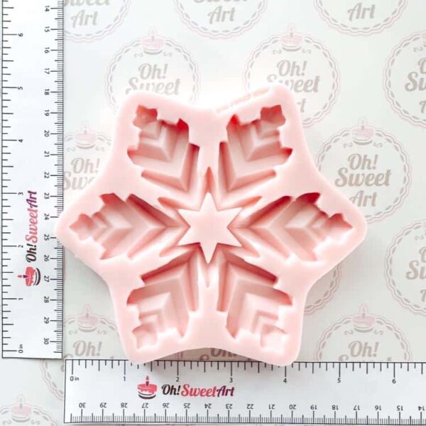 Christmas Cute Snowflake Silicone Mold measures