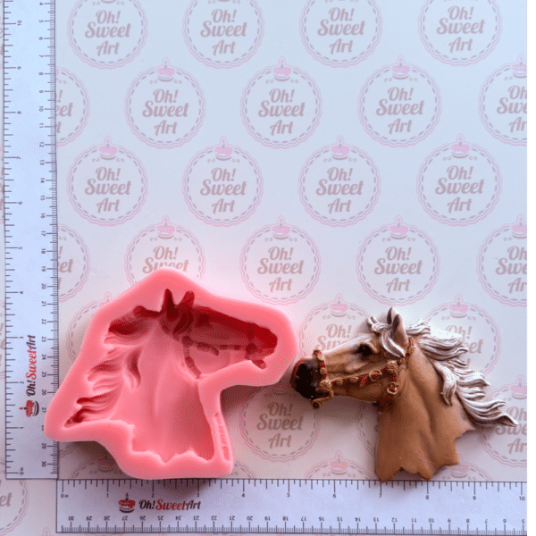 Horse Head Silicone Mold measures