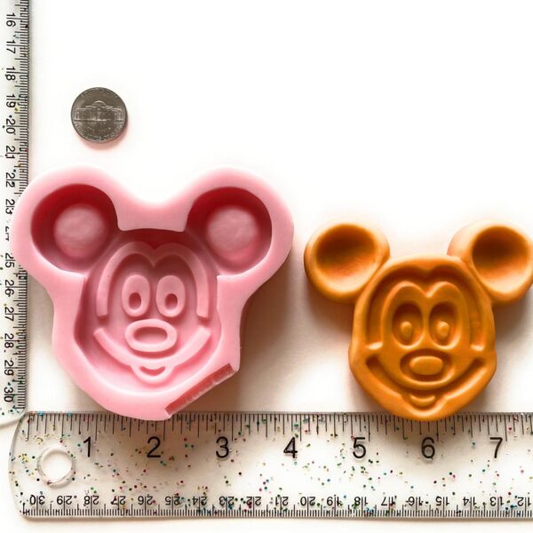 Mickey Mouse Pancake Silicone Mold measures